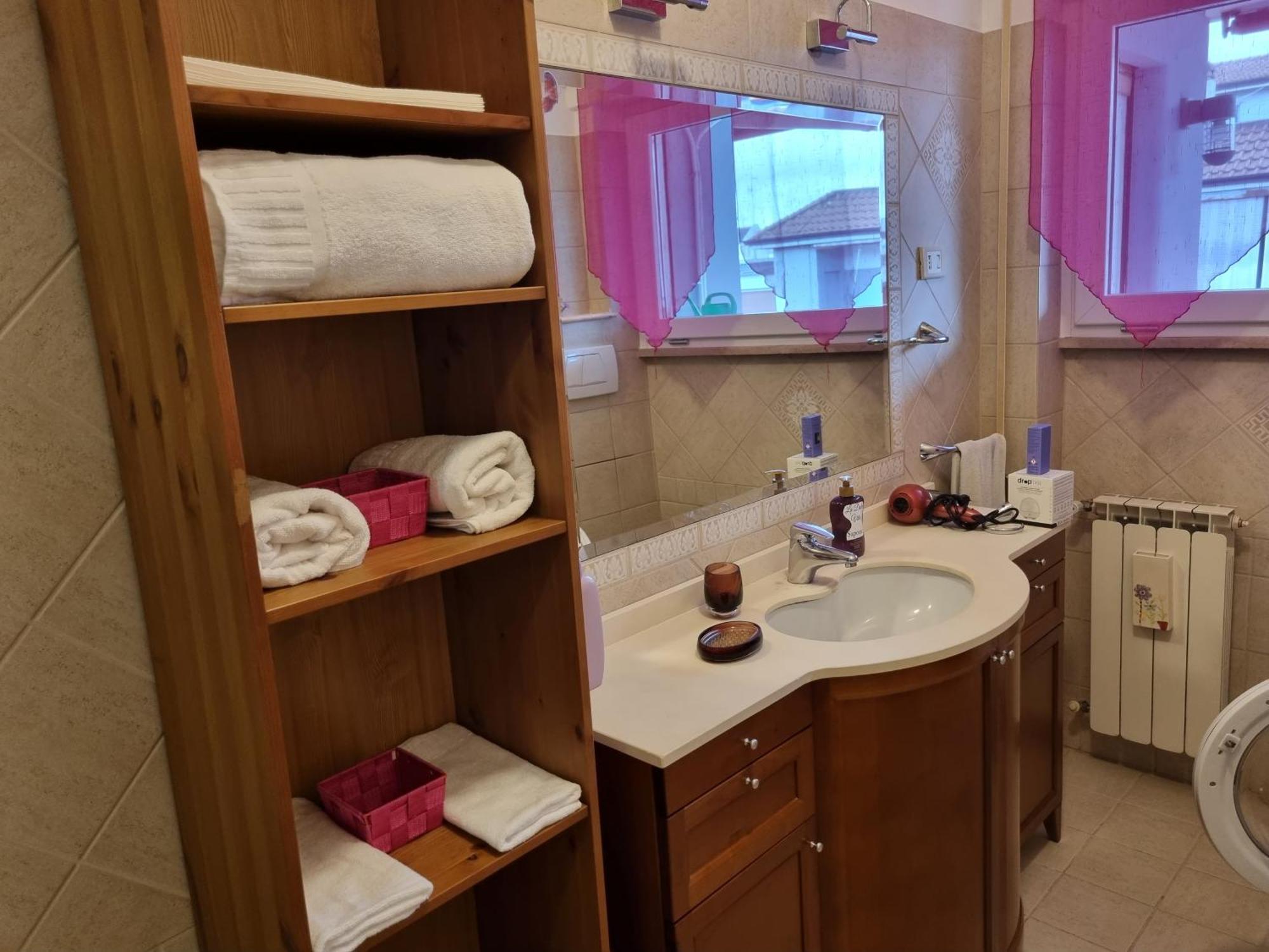 Appartement La Dolce - - Metro A